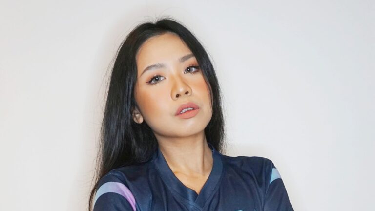 “Tidak ada gender dalam game balapan”, pemain professional perempuan pertama di Indonesia memiliki hasrat untuk sukses