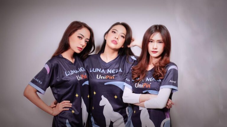 Being called a bitch: What female gamers go through in esports